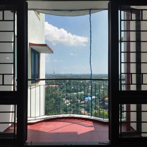 Balcony Image of 1500 Sq.ft 3 BHK Apartment / Flat for sale in Vyttila Kochi for Rs. 10000000