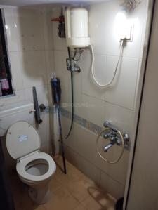 Toilet One Image of 600 Sq.ft 1 BHK Apartment / Flat for sale in Thane West Thane for Rs. 10000000