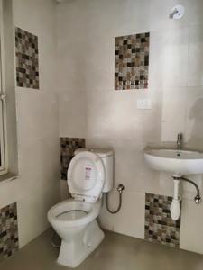 Common Bathroom Image of 421 Sq.ft 1 BHK Apartment / Flat for sale in Mahindra Happinest Kalyan, Bhiwandi Thane for Rs. 3900000