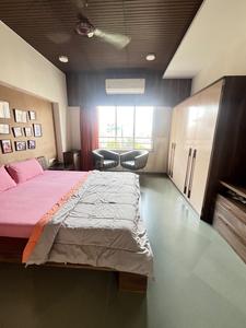 Bedroom Image of 2250 Sq.ft 3 BHK Apartment / Flat for sale in Paldi Ahmedabad for Rs. 18500000
