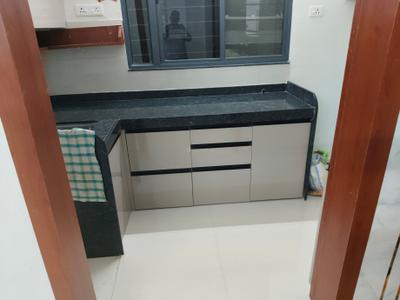 Kitchen Image of 900 Sq.ft 2 BHK Apartment / Flat for rent in KLS Supremus, Pashan Pune for Rs. 25500