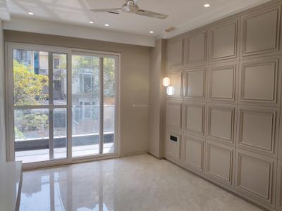5 BHK Flat