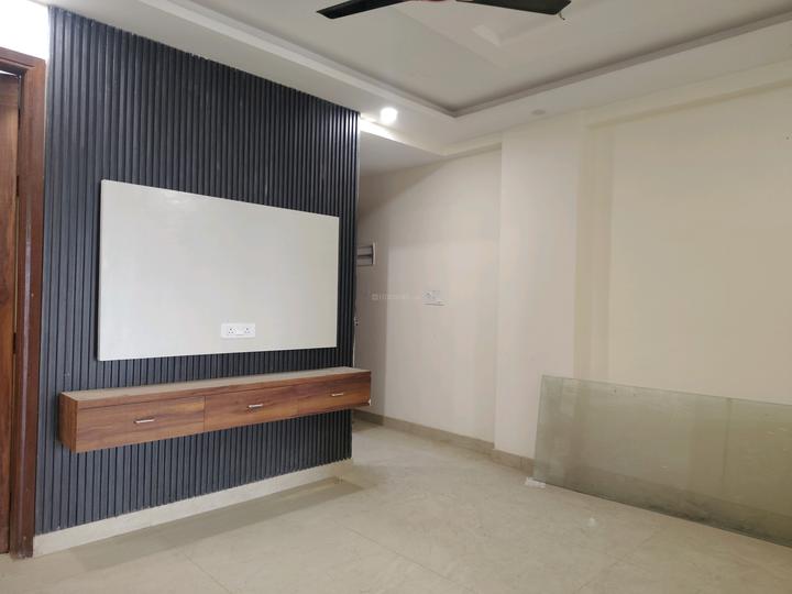 Aggarwal  associate Main Image 1