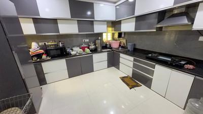Kitchen Image of 3600 Sq.ft 3 BHK Duplex for sale in Trimalgherry Secunderabad for Rs. 35999999