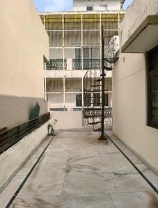 Balcony Image of 1500 Sq.ft 2 BHK Builder Floor for rent in SDR SDR Floors - 21, DLF Phase 1 Gurgaon for Rs. 43000