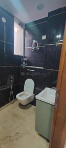 Image of 1100 Sq.ft 3 BHK Builder Floor for sale in Model Town, New Delhi for Rs. 14200000
