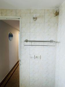 Bathroom Image of 719 Sq.ft 1 BHK Apartment / Flat for rent in Ansal Celebrity Suites, Palam Vihar Gurgaon for Rs. 32000