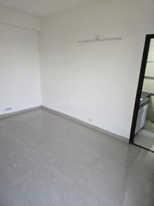 Bedroom Image of 1090 Sq.ft 2 BHK Apartment / Flat for sale in Unitech The Residences, Sector 33 Gurgaon for Rs. 17000000