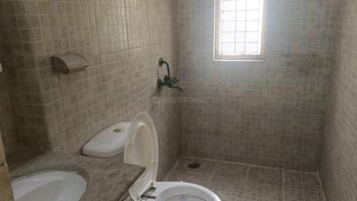 Image of 1044 Sq.ft 2 BHK Apartment / Flat for rent in Paras Tierea, Sector 137, Noida for Rs. 24000