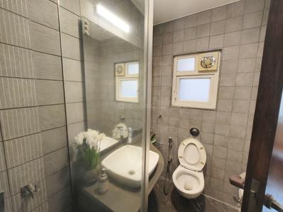 Image of 1550 Sq.ft 3 BHK Apartment / Flat for rent in Churchgate, Mumbai for Rs. 270000
