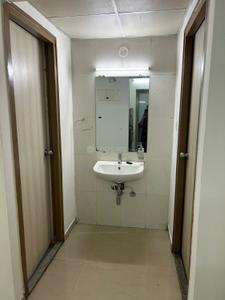 Bathroom Image of 585 Sq.ft 1 BHK Apartment / Flat for sale in Lodha Casa Rio Gold, Palava Phase 1 Thane for Rs. 4500000