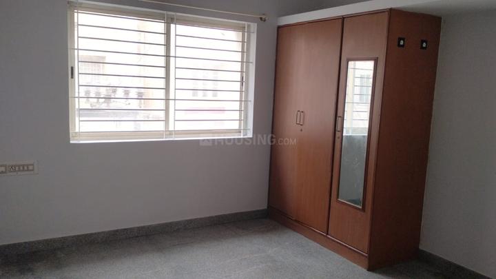 Dollars Paradise Bedroom 1