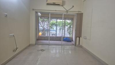 Bedroom Image of 1250 Sq.ft 3 BHK Apartment / Flat for sale in Jodhpur Park Kolkata for Rs. 12000000