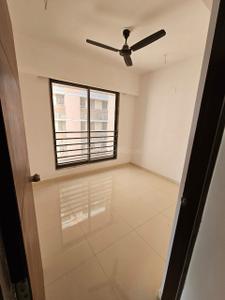 Bedroom Image of 1550 Sq.ft 3 BHK Apartment / Flat for sale in Aaryan Heights, Shilaj Ahmedabad for Rs. 8800000