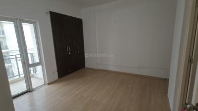 Bedroom Image of 1250 Sq.ft 3 BHK Apartment / Flat for rent in DLF Capital Greens Phase 1 And 2, Karampura New Delhi for Rs. 50000