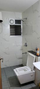 Bathroom Image of 1300 Sq.ft 2 BHK Apartment / Flat for rent in Attavar Mangalore for Rs. 35000