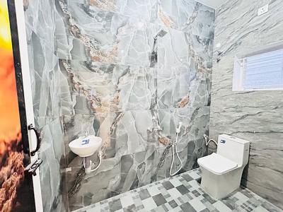 Bathroom Image of 1100 Sq.ft 3 BHK Independent House for sale in Kattankulathur Chennai for Rs. 7950000