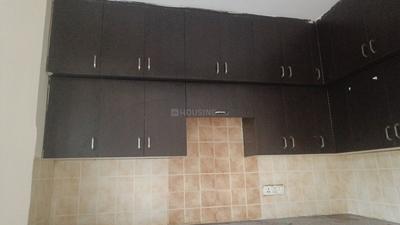 Kitchen Image of 2200 Sq.ft 4 BHK Apartment / Flat for sale in Gardenia Golf City Phase 4, Sector 75 Noida for Rs. 21000000