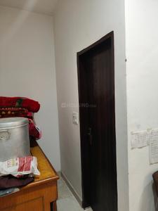 Bedroom Image of 1000 Sq.ft 2.5 BHK Builder Floor for rent in Sector 6 Gurgaon for Rs. 16000