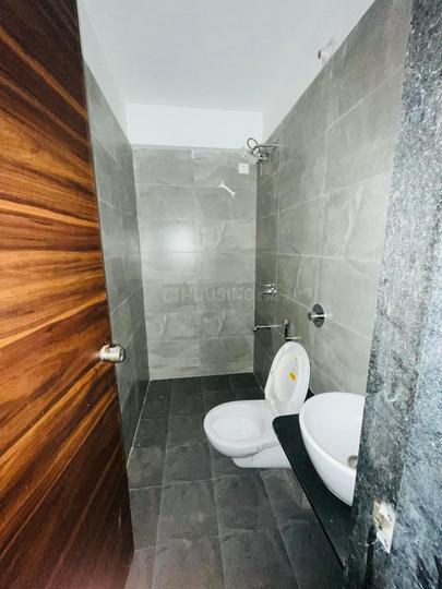 Krishan ap Bathroom 1