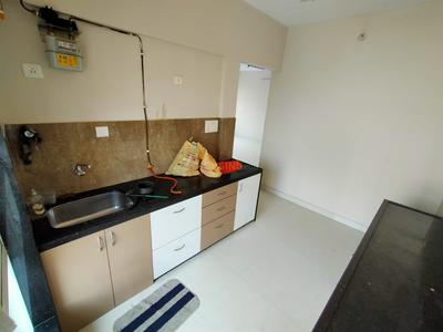Kitchen Image of 800 Sq.ft 2 BHK Apartment / Flat for sale in Royal Oasis Phase 1, Malad West Mumbai for Rs. 16000000