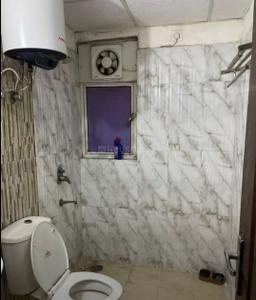 Bathroom Image of 2100 Sq.ft 4 BHK Apartment / Flat for rent in Aisshpra Paalm Paradise Phase II, Sahara Estate Gorakhpur for Rs. 28000