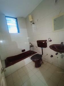 Bathroom Image of 1850 Sq.ft 3 BHK Apartment / Flat for rent in Gotri Vadodara for Rs. 25000