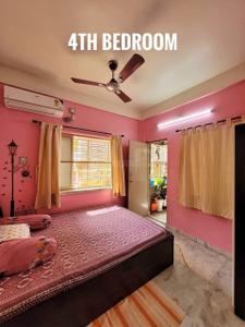 Bedroom Image of 540 Sq.ft 2 BHK Apartment / Flat for sale in Garfa Kolkata for Rs. 2800000