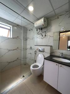 Bathroom Image of 1200 Sq.ft 2 BHK Builder Floor for rent in Harlur Bengaluru for Rs. 55000