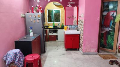 Living Room Image of 1190 Sq.ft 3 BHK Apartment / Flat for sale in Metro Apartment, Airport Gate no. 1 Kolkata for Rs. 4000000