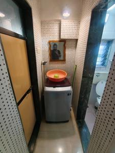 Bathroom Image of 600 Sq.ft 1 BHK Apartment / Flat for rent in Shree Kanchan Janga CHS, Kopar Khairane Navi Mumbai for Rs. 40000