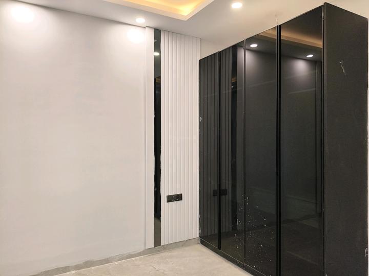 Mayfield Garden Bedroom One 1