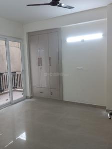 Bedroom Image of 1030 Sq.ft 2 BHK Apartment / Flat for rent in Sikka Karnam Greens, Sector 143B Noida for Rs. 25999