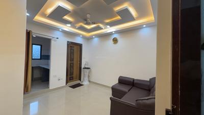 Living Room Image of 450 Sq.ft 1 BHK Builder Floor for rent in Picnic Garden Kolkata for Rs. 20000