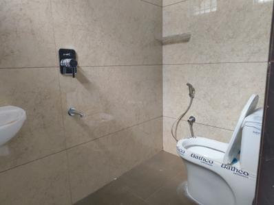 Bathroom Image of 500 Sq.ft 1 BHK Builder Floor for rent in Arakere Bengaluru for Rs. 20000