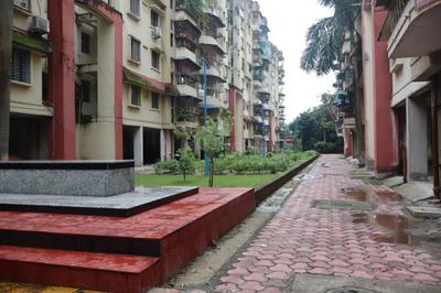 Image of 1310 Sq.ft 4 BHK Apartment / Flat for sale in Bengal Sisirkunja, Madhyamgram, Kolkata for Rs. 5300000