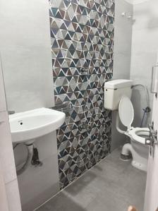 Kitchen Image of 990 Sq.ft 2 BHK Apartment / Flat for rent in Tathya Somya, Sarkhej Ahmedabad for Rs. 18000