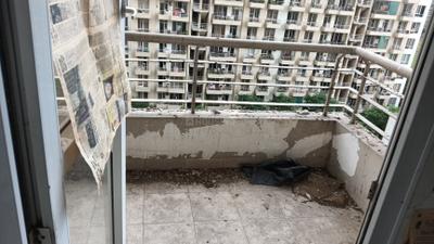 Balcony Image of 2000 Sq.ft 3.5 BHK Apartment / Flat for sale in Indiabulls Centrum Park, Sector 103 Gurgaon for Rs. 21000000