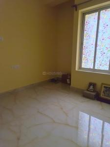 Bedroom Image of 800 Sq.ft 2 BHK Apartment / Flat for rent in Purba Putiary Kolkata for Rs. 17000
