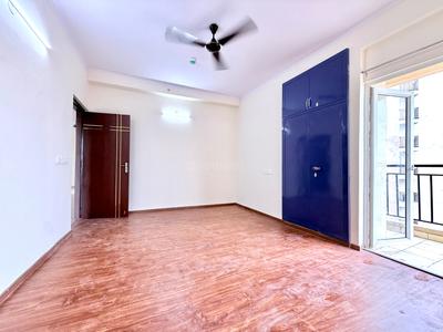 Bedroom Image of 1445 Sq.ft 3 BHK Apartment / Flat for rent in Amrapali Verona Heights, Noida Extension Greater Noida for Rs. 24950