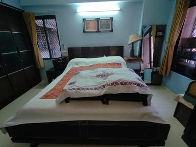 Bedroom Image of 2025 Sq.ft 3 BHK Apartment / Flat for sale in Prahlad Nagar Ahmedabad for Rs. 20000000