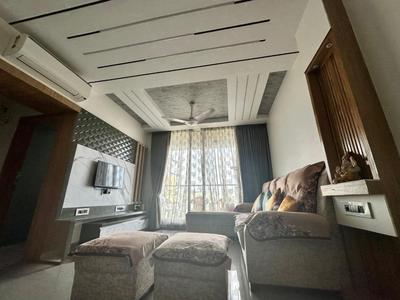 Hall Image of 1020 Sq.ft 2 BHK Apartment / Flat for sale in Vascon Forest Edge Phase 1, Kharadi Pune for Rs. 12700000