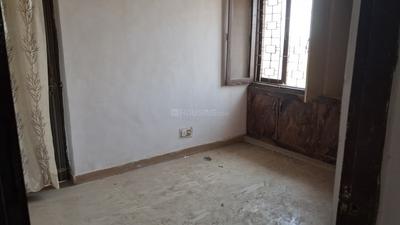 Bedroom Image of 1300 Sq.ft 3 BHK Apartment / Flat for sale in Krishi Apartments, Vikaspuri New Delhi for Rs. 16800000