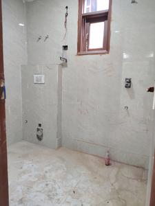 Common Bathroom Image of 1110 Sq.ft 3 BHK Apartment / Flat for sale in Mehrauli New Delhi for Rs. 8500000