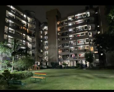 Image of 1050 Sq.ft 2 BHK Apartment / Flat for sale in Puja Apartments, Patparganj, New Delhi for Rs. 24000000