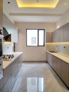 Kitchen Image of 2500 Sq.ft 4 BHK Builder Floor for sale in Sector 67 Gurgaon for Rs. 36000000