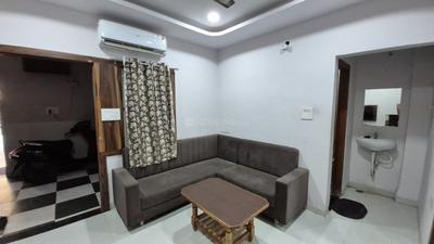 Living Room Image of 600 Sq.ft 1 BHK Apartment / Flat for rent in Veena Nagar Indore for Rs. 18000