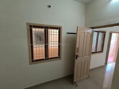 Bedroom Image of 1000 Sq.ft 2 BHK Apartment / Flat for rent in Avinashi Taluk Tiruppur for Rs. 8500
