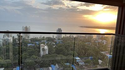 Balcony Image of 2100 Sq.ft 4 BHK Apartment / Flat for sale in Sea Bliss, Andheri West Mumbai for Rs. 100000000