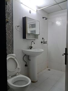 Common Bathroom Image of 1269 Sq.ft 3 BHK Apartment / Flat for sale in Paramount Floraville, Sector 137 Noida for Rs. 15000000